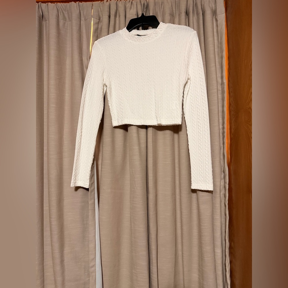 SHEIN White Cable Knit Crop Top